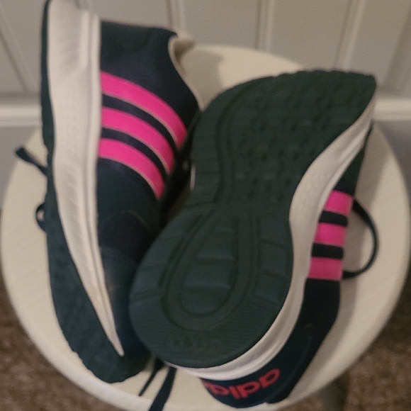 Adidas Neo Sneakers – Dark Blue with Pink Stripes - Picture 4 of 5